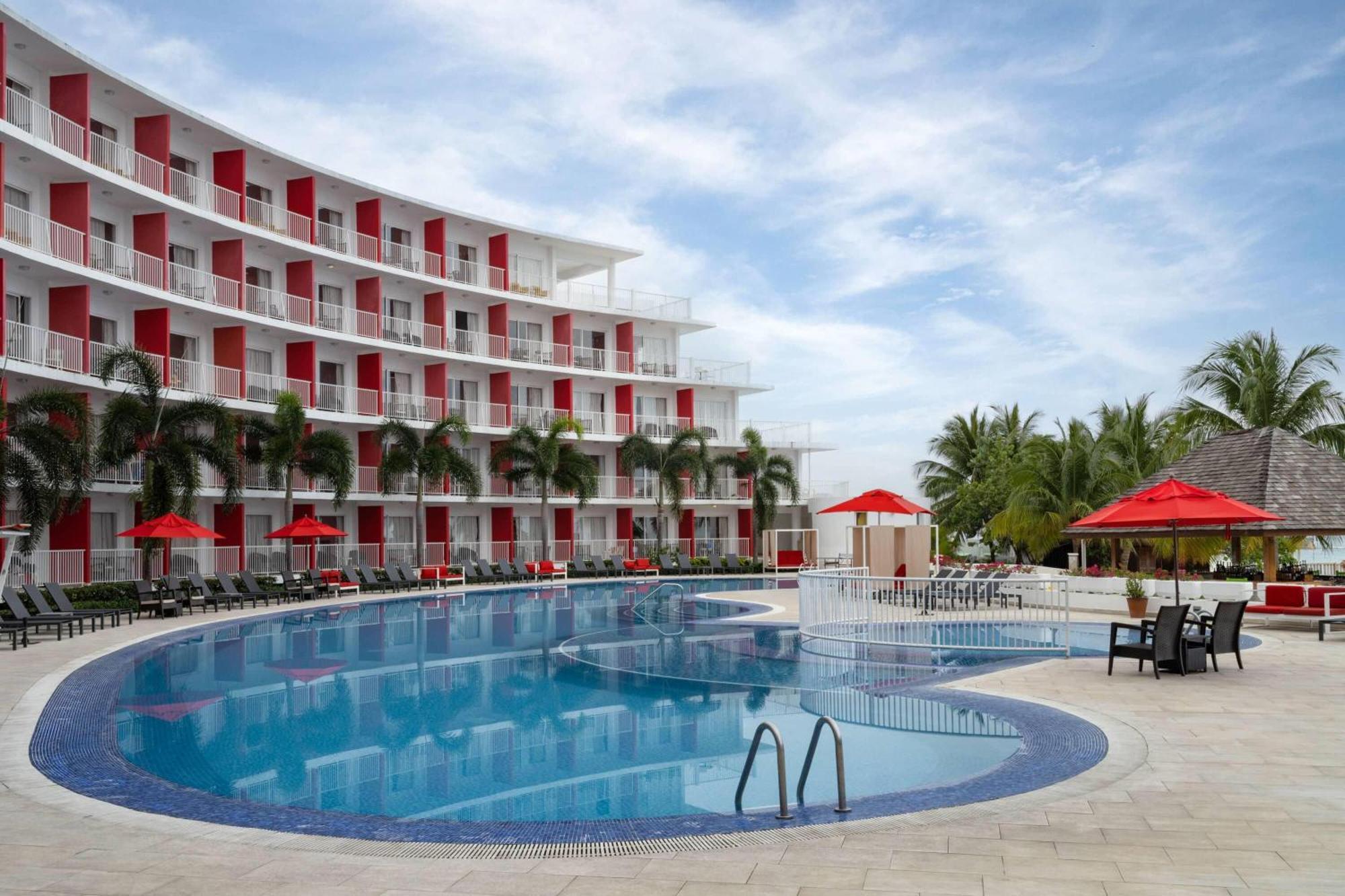 Grand Decameron Cornwall Beach, A Trademark All-Inclusive Resort Montego Bay Eksteriør bilde